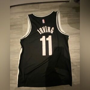 Basketball Kyrie Irving jersey from lids (M)